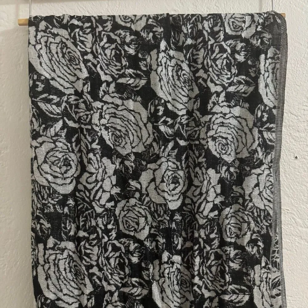 Silver Metallic Black & White Rose Scarf